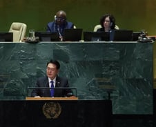 오락가락한 전력으로 어떻게 공장을…CFE로 전력부담↓·수출↑