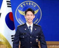 "얘네 봤어?" 유창한 영어 탐문…딱 마주친 '잼버리 도둑' 얼굴 굳었다