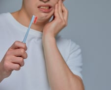 '333 법칙' 지켜도 치아 흔들…'이것' 놓치면 도로아미타불