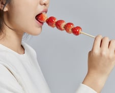 中탕후루 먹방에 '단짠단짠' 탓? 韓20대 당뇨병, 5년 새 48% 늘었다