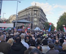 유럽을 위협하는 민족주의 포퓰리즘[PADO]