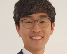 [청계광장]가짜뉴스 규제의 갈림길에서