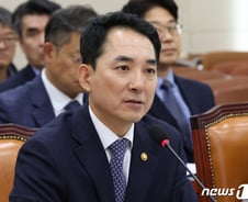 정무위, 국가보훈부 국감···이념논쟁·보훈정책 사이 줄타기