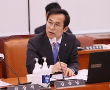 전국 학교시설 노후화율 38%…野 김승남 "목조 교실 늘리자"