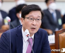 조정훈 "檢 집단으로 영장결정, 판사는 혼자 결정…사법후진국"