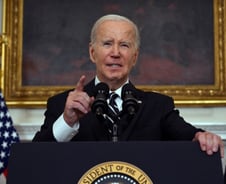 '직접 등판' 바이든, 불을 끌 수 있을까…이스라엘 전격 방문 결정