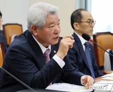 권익위원장 "KBS 사장 후보자 청탁금지법 위반 의혹, 법대로 처리"