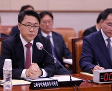 공수처장 "우리가 일 잘하면 나라 안 돌아가"...與 '폐지론' 제기