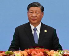 사우디·이란 손잡게 한 中, 이·팔 전쟁에선 왜 못 나서지?