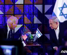 "하마스 테러, 네타냐후 책임"... 이스라엘 국민 80%, 극우내각 외면