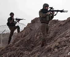 이스라엘-하마스, 가자지구 지상 '첫 교전'… "궤멸까지는 수개월"