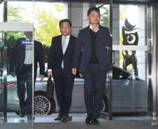 [단독]금감원, 김범수 이어 카카오 김성수·홍은택 대표 재소환 조사