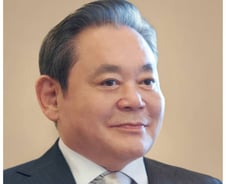 휴대폰 15만개 불태우고 세계 초일류가 됐다…'작은 거인' 3주기 [뉴스속오늘]