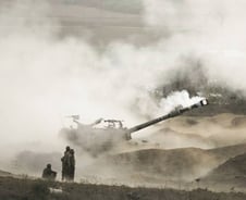 이스라엘, 탱크 몰고 가자지구 공습…"밤새 광범위한 공격 수행"