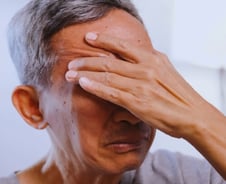 "자꾸 어지러워" 이러다 뇌졸중?…조용히 퍼지는 '이 병' 60대 비상