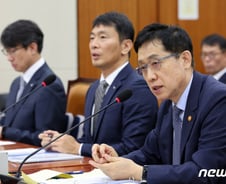 이복현 "불법 공매도 전수조사 필요"... 김주현 "공매도 제도 개선"