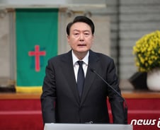 尹대통령 지지율, 3주만에 반등 '36%'…국민의힘 36%·민주 48%