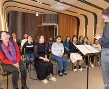 [르포]"시력 잃었지만 외롭지 않음은 내 맘속에 노래가 있기에"