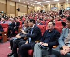 [기자수첩] '서울행' 사천할매, 코끝 찡한 사연