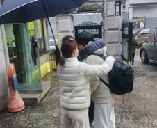 달려와 안긴 자녀, 부모는 그제야 웃었다…"밤새 게임할 거예요"[르포]