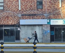 '전자제품 성지', 추억 속으로…"가게 빼고 고향 간다네요" 상인 한숨[르포]