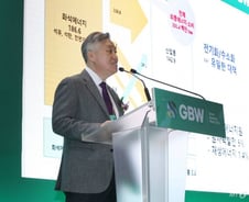 "비싼에너지 쏠림은 위기부른다…대세론보단 합리적 에너지를"