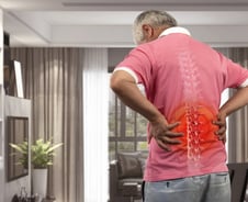 기침하다 '삐끗' 움직이기도 힘든 고통…폐렴까지 부르는 '이 병'