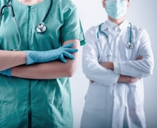 "의대 증원 강행, 좌시하지 않을 것" 뿔난 의대생들, 의협과 손잡나