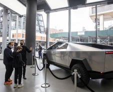 기대하던 후광효과는?…사이버트럭, 테슬람의 악몽되나[오미주]