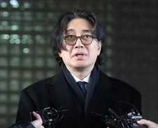 경찰, 이호진 전 태광그룹 회장 '횡령·배임 의혹' 3차 압수수색