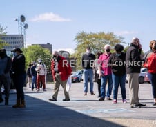 고용추세 꺾였지만…블랙록 "금리인하 5번? 기대 과도해" [뉴욕마감]