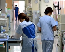 존엄사 원했지만 자식은 "안돼"…갈비뼈 부러지며 CPR 받은 89세母