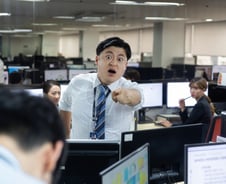 우울증 부르는 직장 내 괴롭힘…여자는 3배, 남자는?