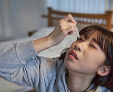 사무실 난방기에 눈이 '뻑뻑'…인공눈물도 잘못 사용하면 '염증'