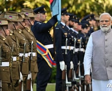 인도 140만 대군을 개조하려는 나렌드라 모디의 도전[PADO]