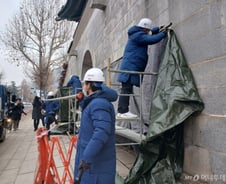 "와 감쪽같다" 경복궁 담벼락 말끔…"복구비 1억, 낙서범에 받을것"[르포]