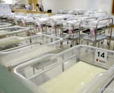 분만 교육하고 산모와 공감하는 '출산파트너'…제왕절개 절반으로 '뚝'