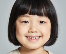 "앙 다물 때 치아 선 삐뚤어요"…우리 아이 첫 교정 검진, 언제가 좋을까