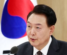 [단독]당정 긴급 회동 "한동훈 사퇴 요구 없어"...친윤 움직임 변수