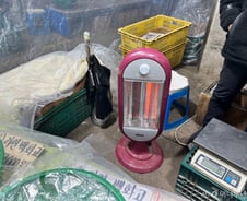 [르포]"서천 화재? 그래도 난로 없이는…" 서울 전통시장도 불씨 곳곳