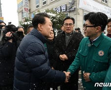 윤 대통령 지지율 31% 소폭 하락…한동훈 '잘하고 있다' 52%