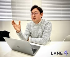 "우티 '블랙' 종료…택시단체 헛기침에 모빌리티 혁신 또 멈췄다"