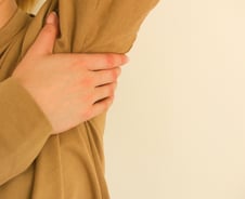 백신 맞고 부은 겨드랑이, 혹시 암?…'조직검사' 없는 감별법 나왔다