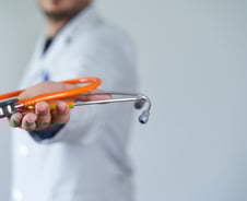 의사 면허는 불사조? 판 달라졌다…"파업" 으름장 의협, 고민 깊어진다