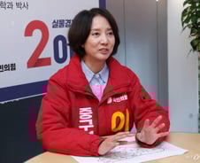 [인터뷰]'중구·성동을' 도전한 장관·CEO 출신 이영 "마켓 밸리 만들 것"