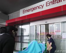 전공의 빠지자…"일반간호사를 교육없이 PA간호사로 배치"