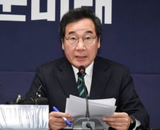 이낙연, 의대 정원 2000명 확대안에 "설명과 설득 필요"