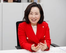 [인터뷰] '똑순이' 전주혜 "9호선 연장해 강동구를 강남4구로"