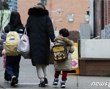 [우보세]"70세 기간제 초등교사 구해요"