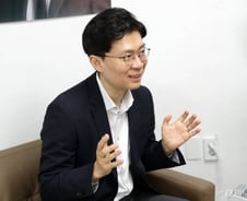 [인터뷰] '마포갑' 조정훈 "보수와 진보의 38선서 승리할 것"